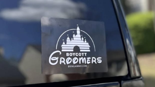 Boycott-Groomers-decal