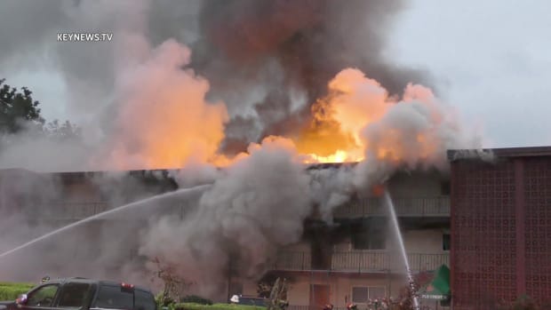 Apartment Complex Burns in Tukwila