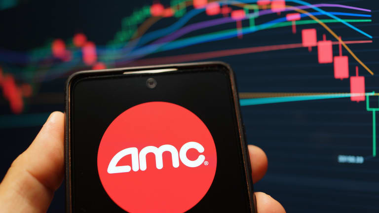 AMC Theatres Allows Payments in Dogecoin and Shiba Inu on Mobile App