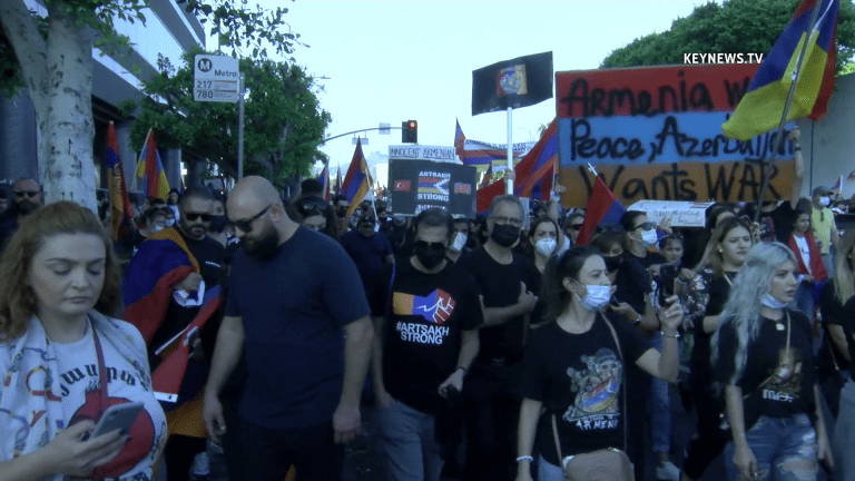 Thousands March in Beverly Hills in Support of Armenia Conflict