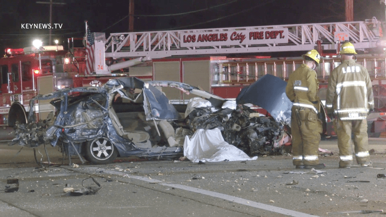 2-Vehicle Fatal Traffic Collision in Lake View Terrace (GRAPHIC)