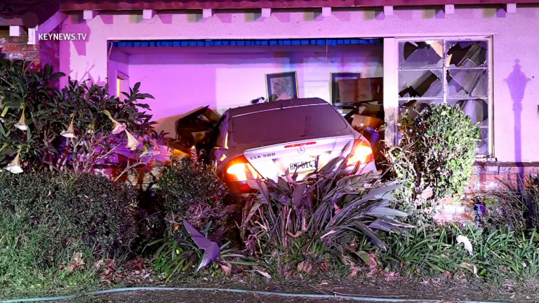 Driver Arrested for DUI After Crashing into Living Room of La Cañada Home