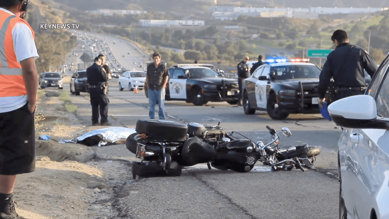 Motorcyclist Killed in Collision with Big Rig on 14 Freeway (GRAPHIC)