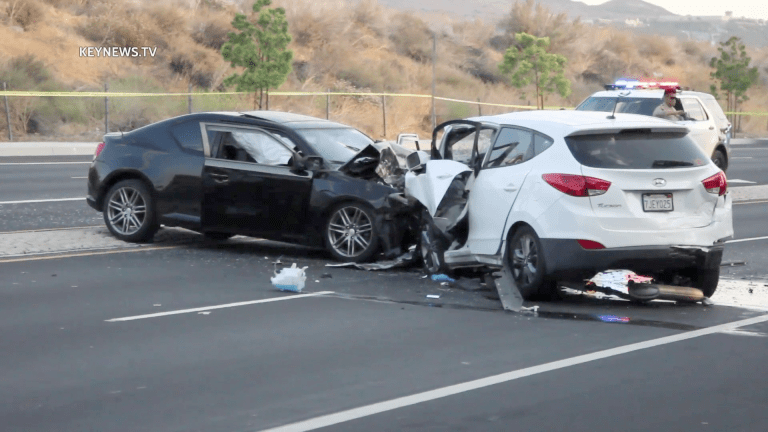 1 Killed in Canyon Country Three-Vehicle Collision, 1 Transported to Hospital