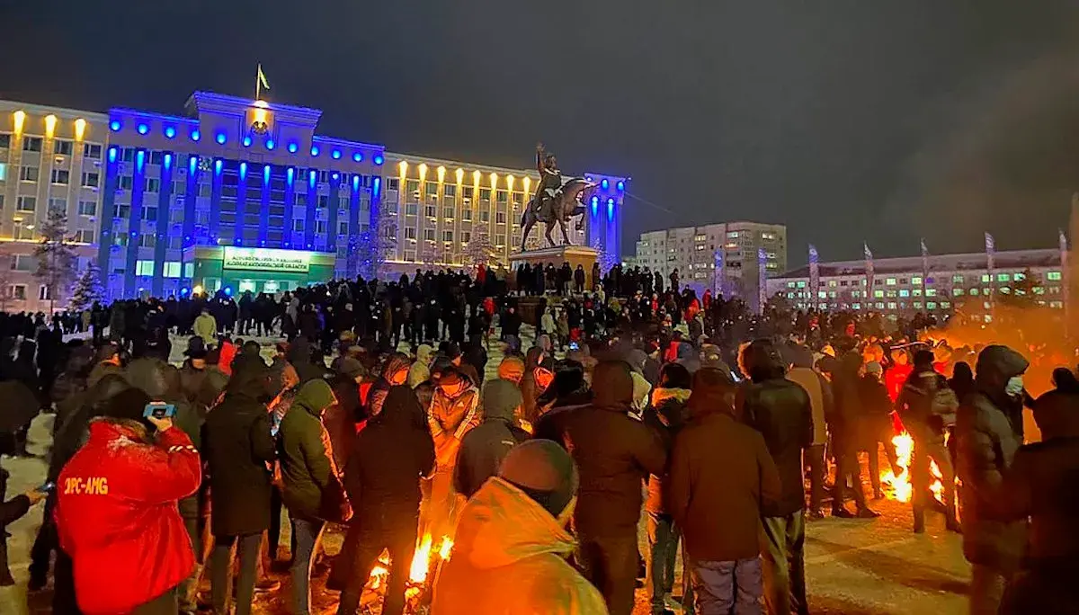 People take to the streets to protest in Almaty before a crackdown by the Kazakh government and arrival of Russian troops as part of the CSTO in January 2022. Photo: WikiCommons
